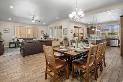 3800 N Paradise Village Dr #10, Santa Clara, UT 84765 - Photo 2