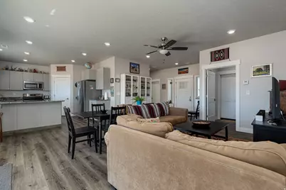 1603 S Creekside Dr W, Kanab, UT 84741 - Photo 6