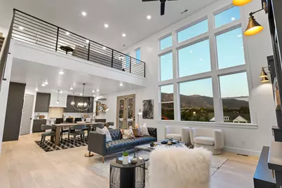 623 S 125 E, Hyde Park, UT 84318 - Photo 2