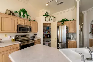 225 N Valley Dr, Saint George, UT 84770 - Photo 36