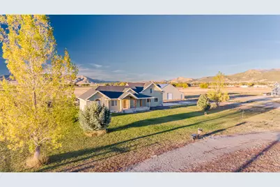 424 S Ranch Ln, Malad City, ID 83252 - Photo 2