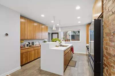 1381 S 900 E, Salt Lake City, UT 84105 - Photo 8