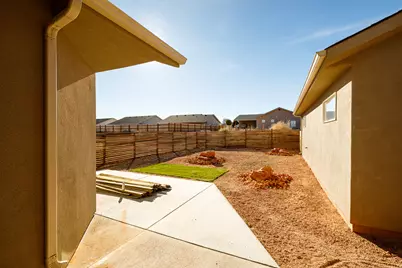 1558 S East Creekside Dr E, Kanab, UT 84741 - Photo 32