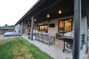 175 N 100 W, Providence, UT 84332 - Photo 32