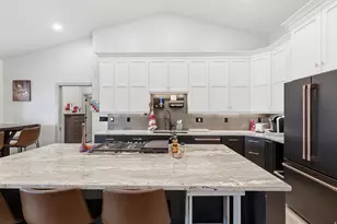 175 N 100 W, Providence, UT 84332 - Photo 8