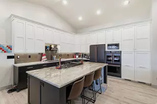 175 N 100 W, Providence, UT 84332 - Photo 8