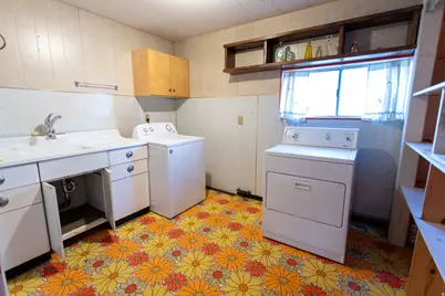 141 E 200 S, Logan, UT 84321 - Photo 24