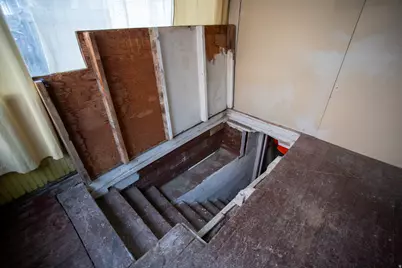 141 E 200 S, Logan, UT 84321 - Photo 30