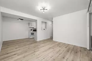 6129 S 1300 St E, Murray, UT 84121 - Photo 4