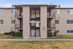 6129 S 1300 St E, Murray, UT 84121 - Photo 2