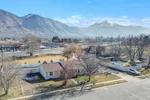 1016 N 325 W, Harrisville, UT 84404 - Photo 28