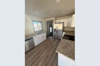 743 S 1000 W, Salt Lake City, UT 84104 - Photo 12