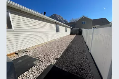 955 E 825 N, Ogden, UT 84404 - Photo 6