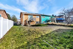 1415 N Mandalay Rd W, Salt Lake City, UT 84116 - Photo 16