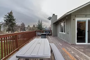 2547 E Falcon Wy, Sandy, UT 84093 - Photo 38