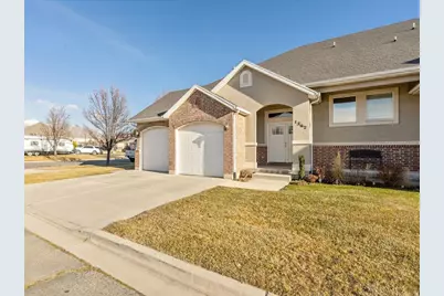 1262 N Circle Cv W, Lehi, UT 84043 - Photo 2