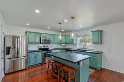 1262 N Circle Cv W, Lehi, UT 84043 - Photo 10