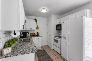 3716 S Donatello Ct, West Valley, UT 84119 - Photo 8