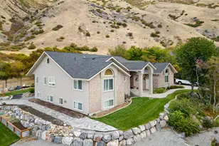 2080 Spring Oaks Dr, Springville, UT 84663 - Photo 2