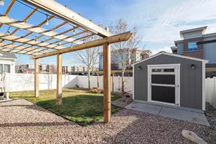 6907 S Zandi Dr, Midvale, UT 84047 - Photo 34