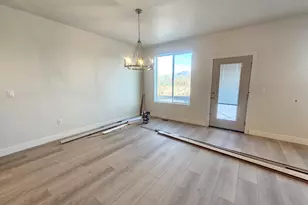 696 S 3500 W, West Weber, UT 84401 - Photo 8