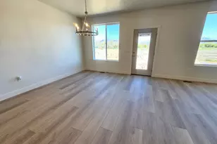 696 S 3500 W, West Weber, UT 84401 - Photo 16