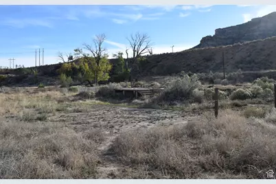 1377 N Frontage W, Helper, UT 84526 - Photo 6