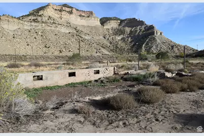 1377 N Frontage W, Helper, UT 84526 - Photo 4