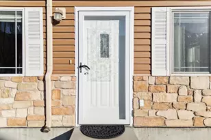 1521 N 420 W, Logan, UT 84341 - Photo 2