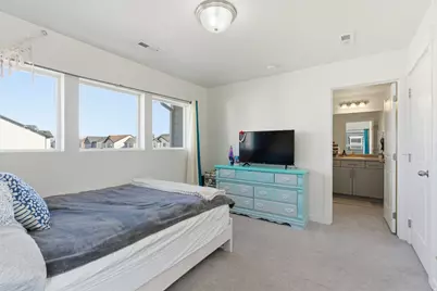 732 E Stonebriar Dr N, Eagle Mountain, UT 84005 - Photo 36