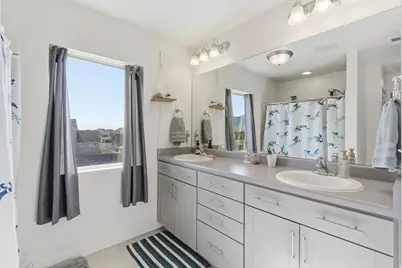 732 E Stonebriar Dr N, Eagle Mountain, UT 84005 - Photo 30