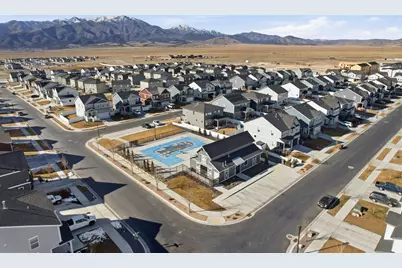 732 E Stonebriar Dr N, Eagle Mountain, UT 84005 - Photo 6