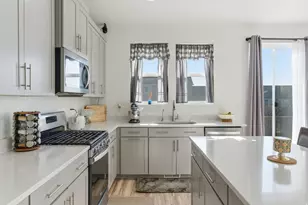 732 E Stonebriar Dr N, Eagle Mountain, UT 84005 - Photo 22