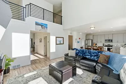 732 E Stonebriar Dr N, Eagle Mountain, UT 84005 - Photo 16