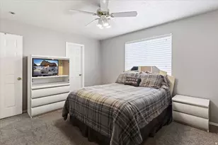 516 W 200 S, Clearfield, UT 84015 - Photo 14