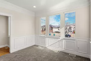 706 S 600 E, Layton, UT 84041 - Photo 4