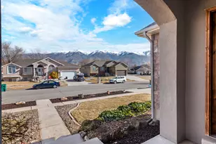 706 S 600 E, Layton, UT 84041 - Photo 44