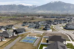 3048 S 400 W, Nibley, UT 84321 - Photo 32