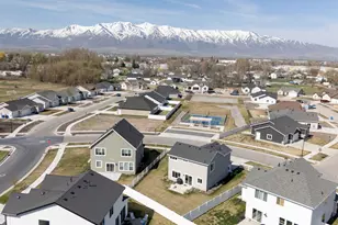 3048 S 400 W, Nibley, UT 84321 - Photo 36