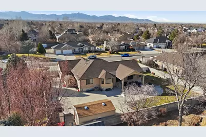 10071 S Bingham Miner Ct, South Jordan, UT 84095 - Photo 34