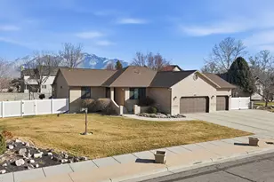10071 S Bingham Miner Ct, South Jordan, UT 84095 - Photo 28
