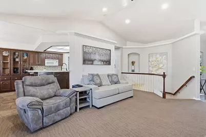 10071 S Bingham Miner Ct, South Jordan, UT 84095 - Photo 6