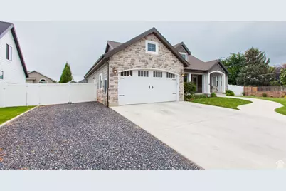 393 N 400 W, Spanish Fork, UT 84660 - Photo 2