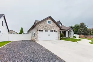 393 N 400 W, Spanish Fork, UT 84660 - Photo 2