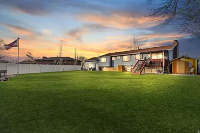 845 E Cassie Dr, South Ogden, UT 84405 - Photo 2