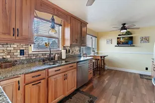845 E Cassie Dr, South Ogden, UT 84405 - Photo 8