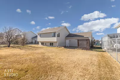 5412 S 3925 W, Roy, UT 84067 - Photo 30