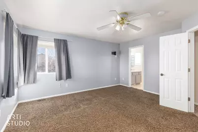 5412 S 3925 W, Roy, UT 84067 - Photo 16