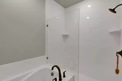 640 S 175 E, Hyde Park, UT 84318 - Photo 14