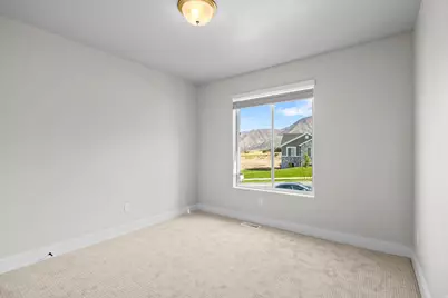 640 S 175 E, Hyde Park, UT 84318 - Photo 30